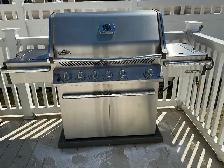Napoleon Prestige Pro 600 (natural gas) BBQ