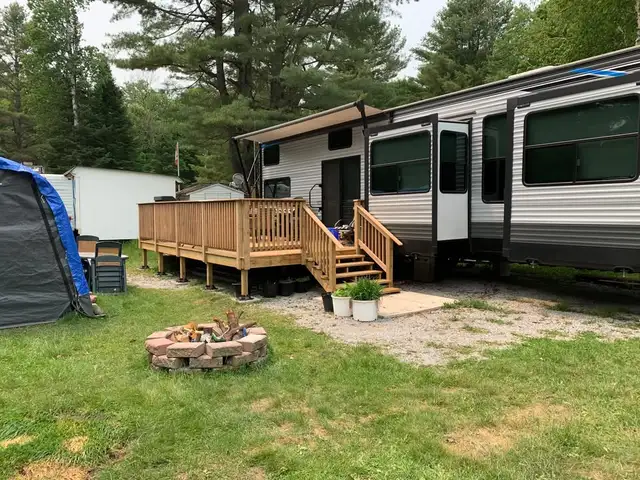 2021 Forest River Salem Grand Villa 42FK