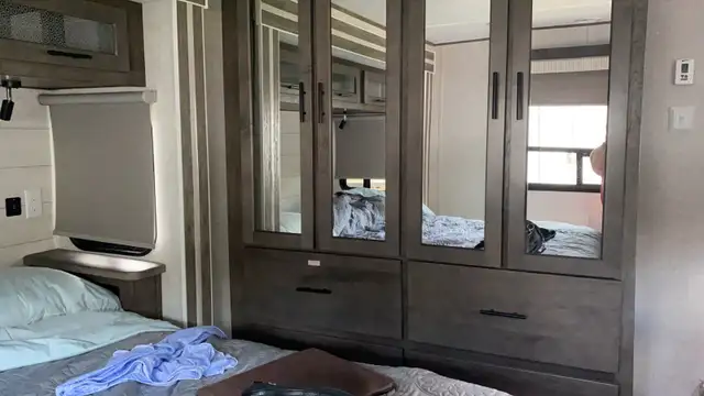 2021 Forest River Salem Grand Villa 42FK - Photo 5