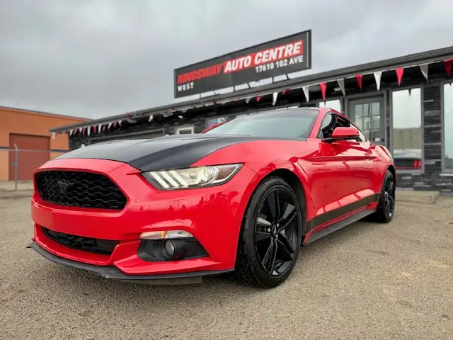 2015 FORD MUSTANG FASTBACK COUPE – 2.3L ECOBOOST – ACCIDENT FREE - Photo 2