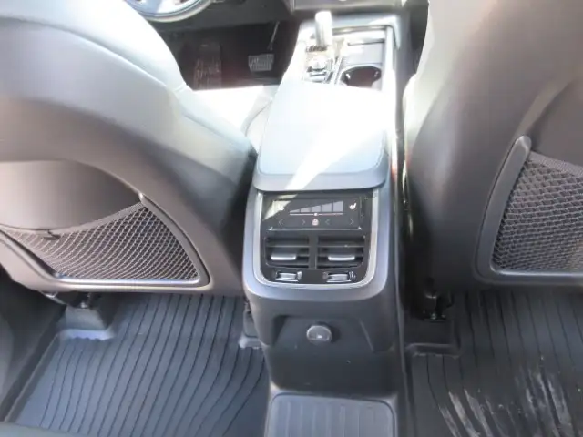 2021 Volvo XC90 Recharge T8 AWD, RENT for as low as $50 per day. - Photo 16