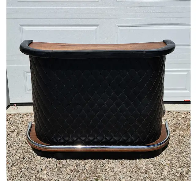VINTAGE MID CENTURY BLACK CHROME MAN CAVE PARTY BAR