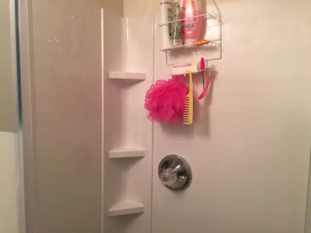 Available now c-train Mall university close downtown one room - Photo 5