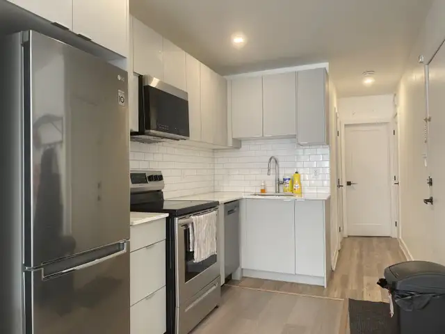 3 1/2 semi-meublé, Ville Sainte-Marie (île de Montreal) - Photo 2