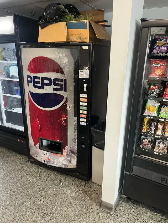 machine Distributrice - Photo 2