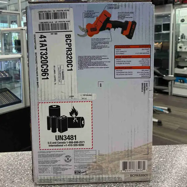 Black Decker 20V Pruner - Photo 3