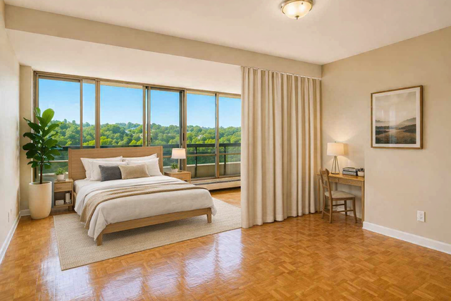 Furnished Den Room Close to YorkU - LARGE SIZE for 650