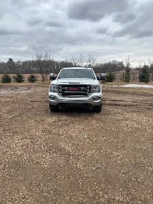 2018 GMC Sierra SLT Max Tow 6.2 - Photo 2