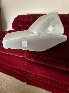 Bed Wedge Memory Foam Pillow