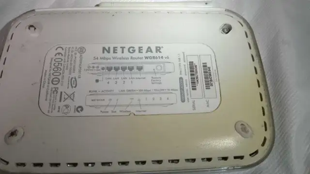 Netgear WGR614 v6 - Photo 3