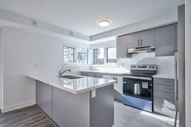 Beautiful Brand New 3 Bedroom Townhouse for Rent - Photo 4