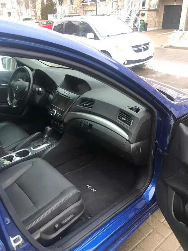 2018 Acura ILX for sale Low km  115,000. Rebuilt title $12500. - Photo 2