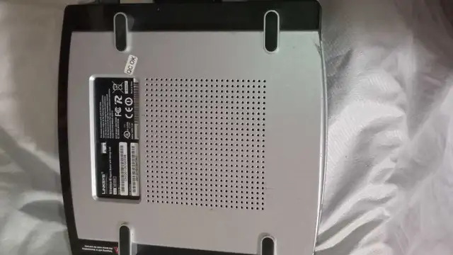 Linksys WRT350N - Photo 4
