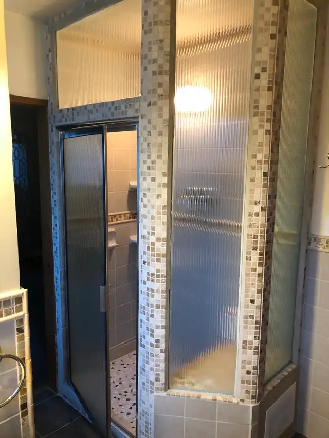 Main Floor for Rent - Photo 8