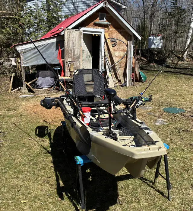 Fishing Kayak - Photo 4