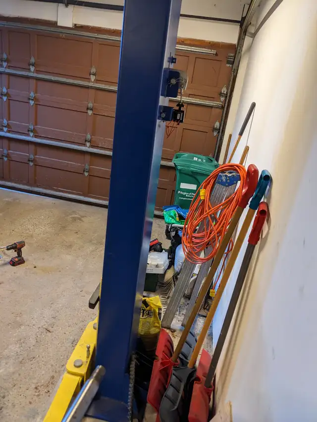 Hobby 2 Post Hoist, TPL707X, 7000lb, 240V - Photo 2