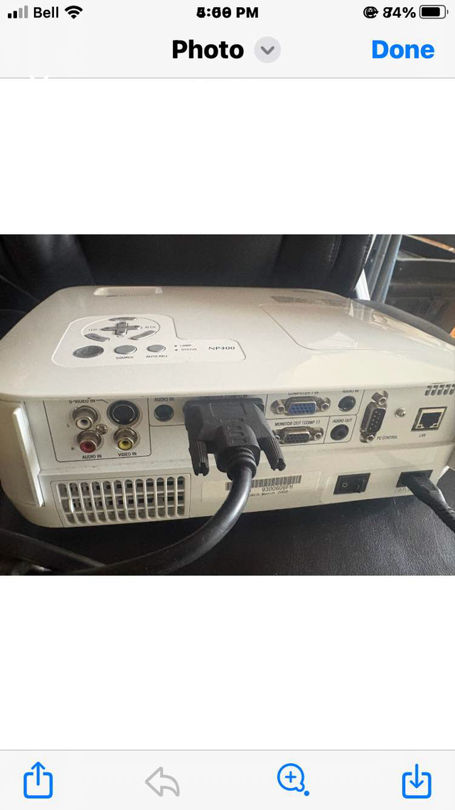 NEC  3  LCD projector