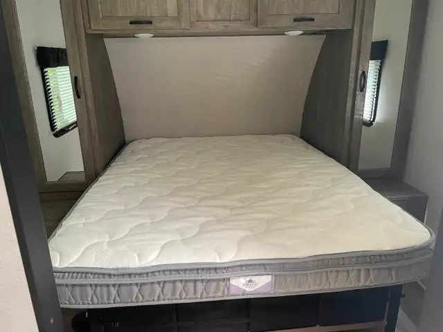 2018 Forest River Vibe 28BH Travel Trailer - Photo 6