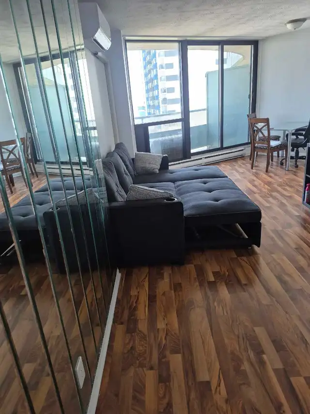 High Rise Condo For Rent - Photo 2