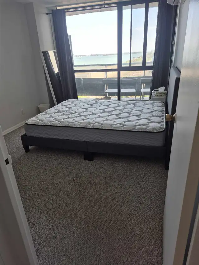 High Rise Condo For Rent - Photo 3