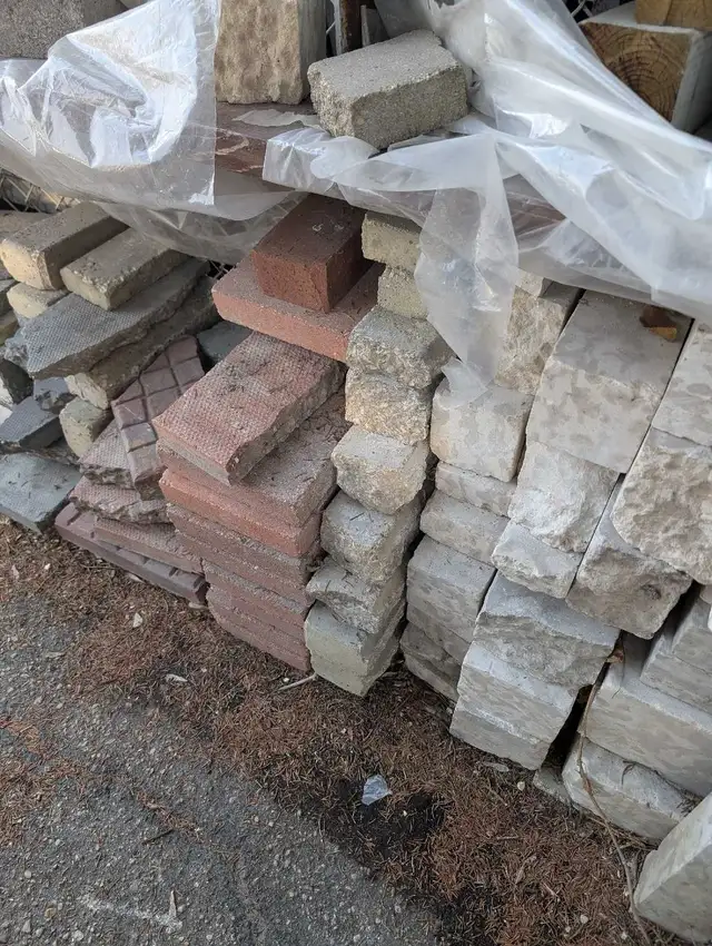 Pavers assorted sizes