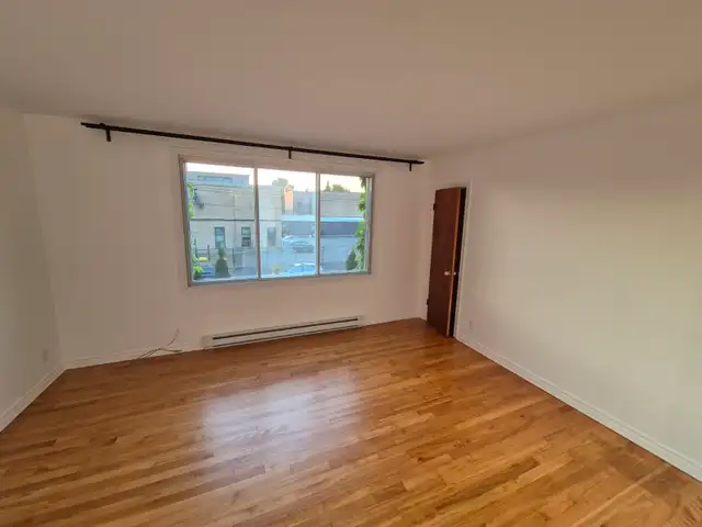 Appartement 5½ à Lasalle. Disponible 1 juillet ou plus tôt.