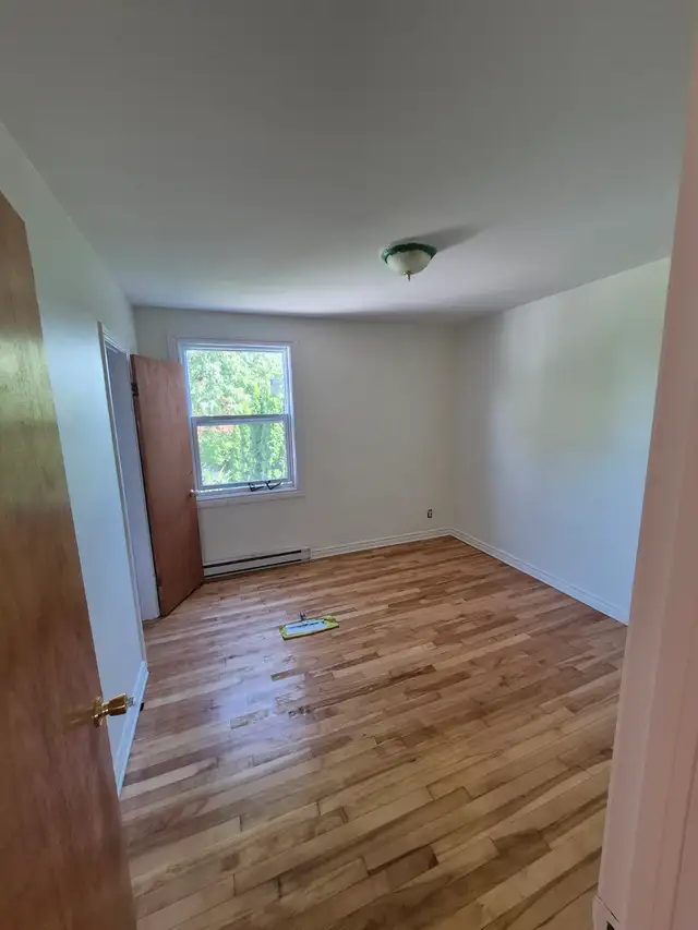 Appartement 5½ à Lasalle. Disponible 1 juillet ou plus tôt. - Photo 10