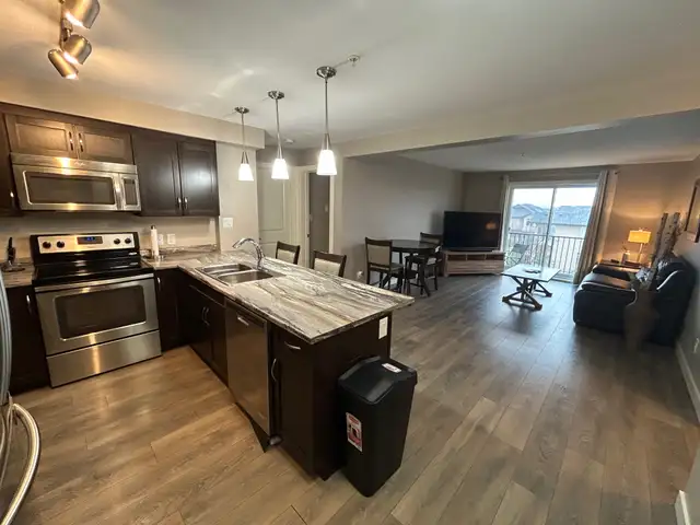 311-115 Denholm Gate