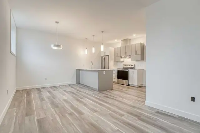 2 bedroom unit for rent all included, June 15 - Photo 4