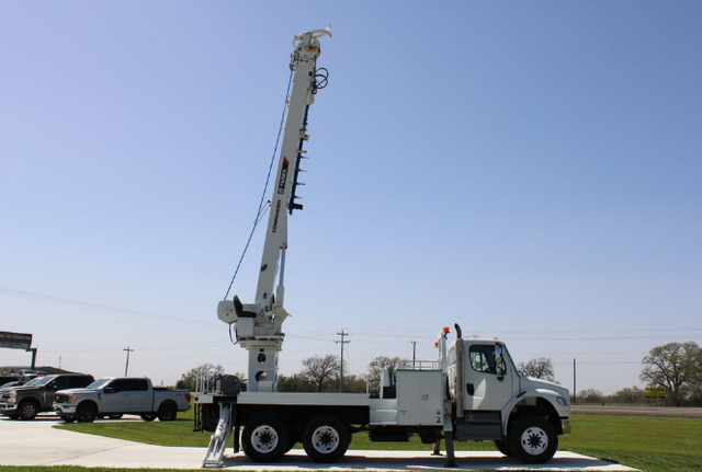 2013 Freightliner M2 Commander 6060 Digger Derrick - Photo 2