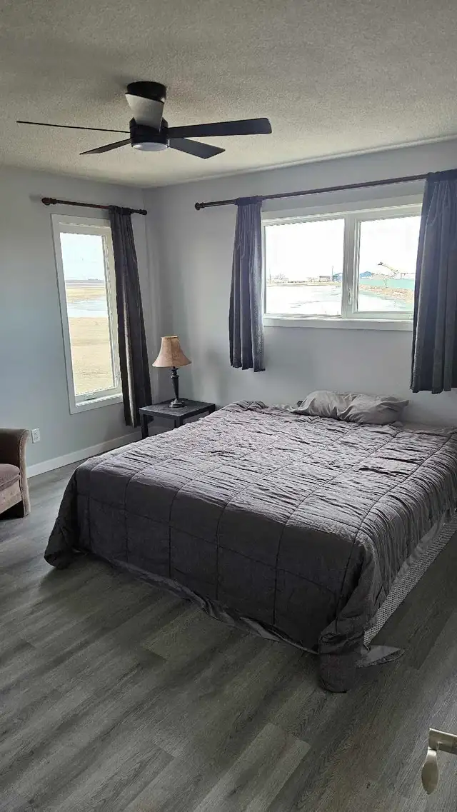 3.14-Acre Country Home Near Stony Mountain — 4 Bed, 2 Bath — Pri - Photo 7