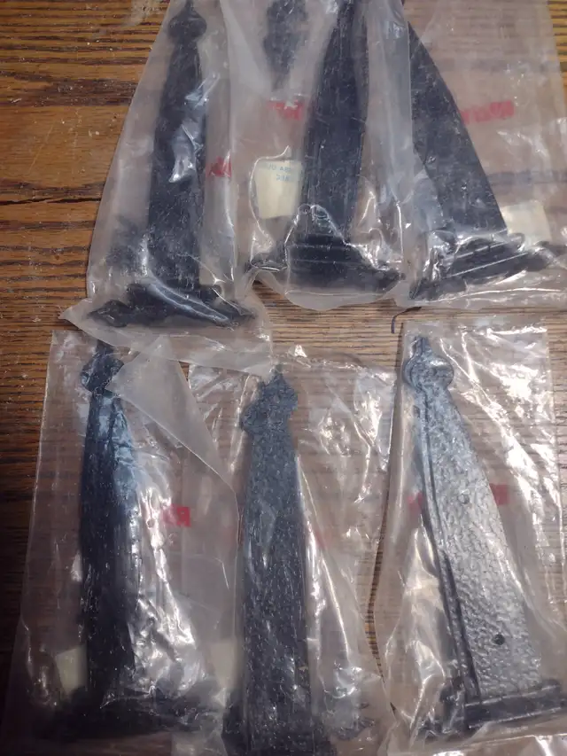 QUINCAILLERIES - Photo 5