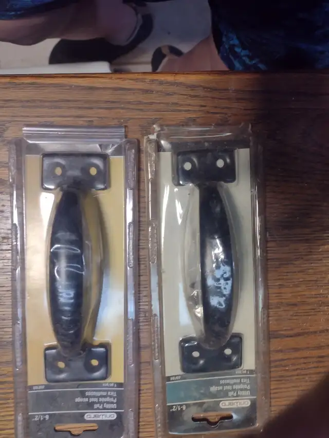 QUINCAILLERIES - Photo 6