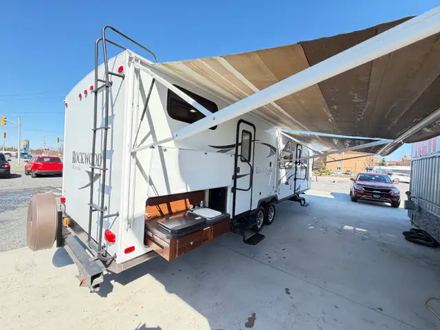 2014 FOREST RIVER ROCKWOOD 2909SS  BUNK ROOM  FINANCING - Photo 5