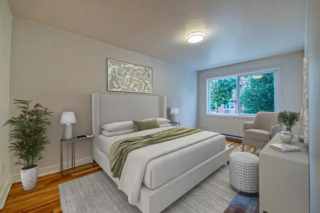 FULLY RENOVATED TRIPLEX 2nd FLOOR 5 ½ WITH YARD - Photo 4