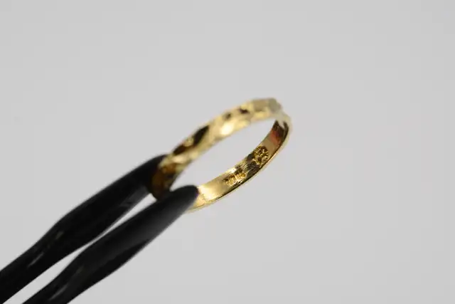 10K 1/2 SIZE BABY RING DIAMOND CUT - Photo 3