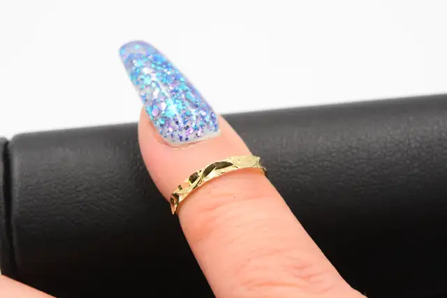 10K 1/2 SIZE BABY RING DIAMOND CUT - Photo 5