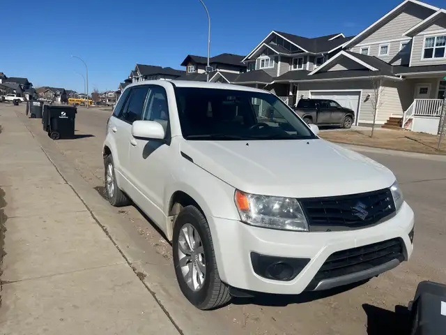 2013 Suzuki grand vitara