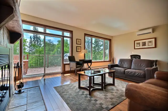 Condo deluxe à louer à Mont-tremblant - Photo 2