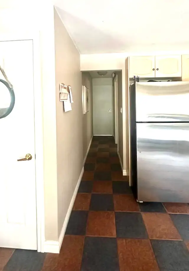 2 bedroom   1 bath - South End Guelph - All utilities - Photo 4