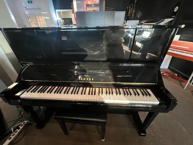 Used Yamaha Acoustic Pianos For Sale - Photo 2