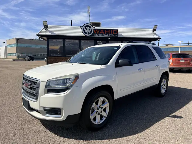 2014 GMC Acadia SLE1 8 Passenger AWD