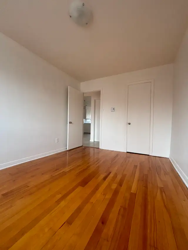 Grand 4 ½.  Ahuntsic - Photo 4