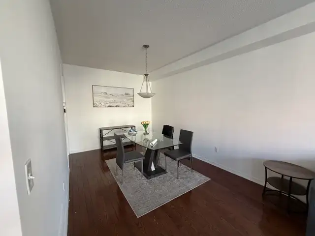 3-Bedroom House For Rent: Markham Rd & Denison Stree - Photo 4