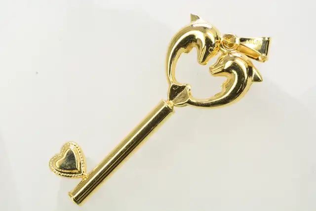 14K DOLPHIN KEY PENDANT