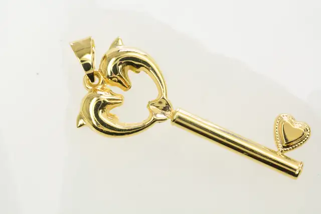 14K DOLPHIN KEY PENDANT - Photo 2