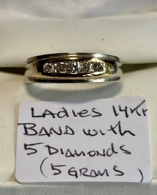 AUCTION - JEWELLERY/MORE - ONLINE - SATURDAY, APRIL 25 - 8 AM - Photo 4