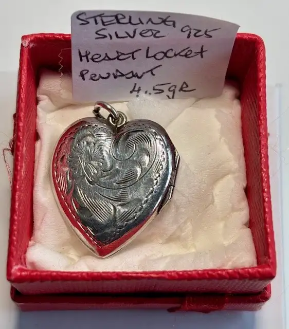 AUCTION - JEWELLERY/MORE - ONLINE - SATURDAY, APRIL 25 - 8 AM - Photo 8