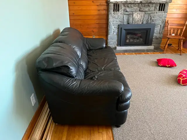 Leather Couch - Photo 2