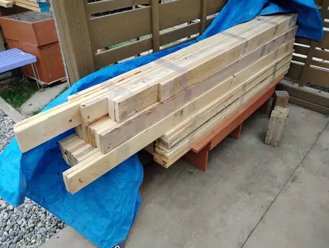 Used 1' x 4' Lumber:-  10 pc bundle @ $15 - Photo 8